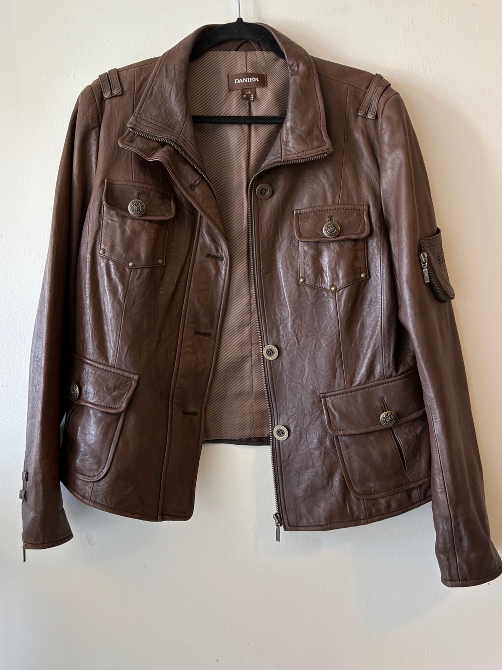 Vintage Danier Buttery Soft Leather Jacket In a Rich Chocolate Brown Size L Fall - Picture 3 of 15